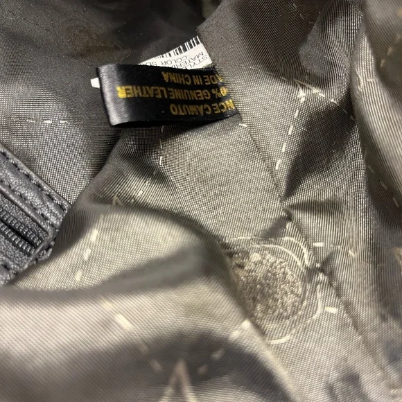 Vince Camuto Black Pebbled Leather Shoulder Bag with Gold Chain Detail - Picture 9 of 12